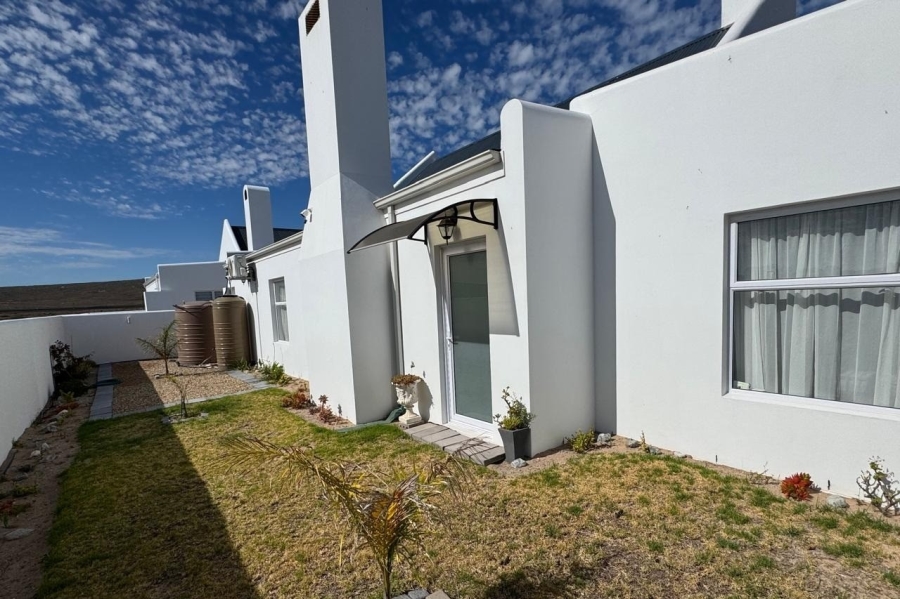 3 Bedroom Property for Sale in Lampiesbaai Western Cape